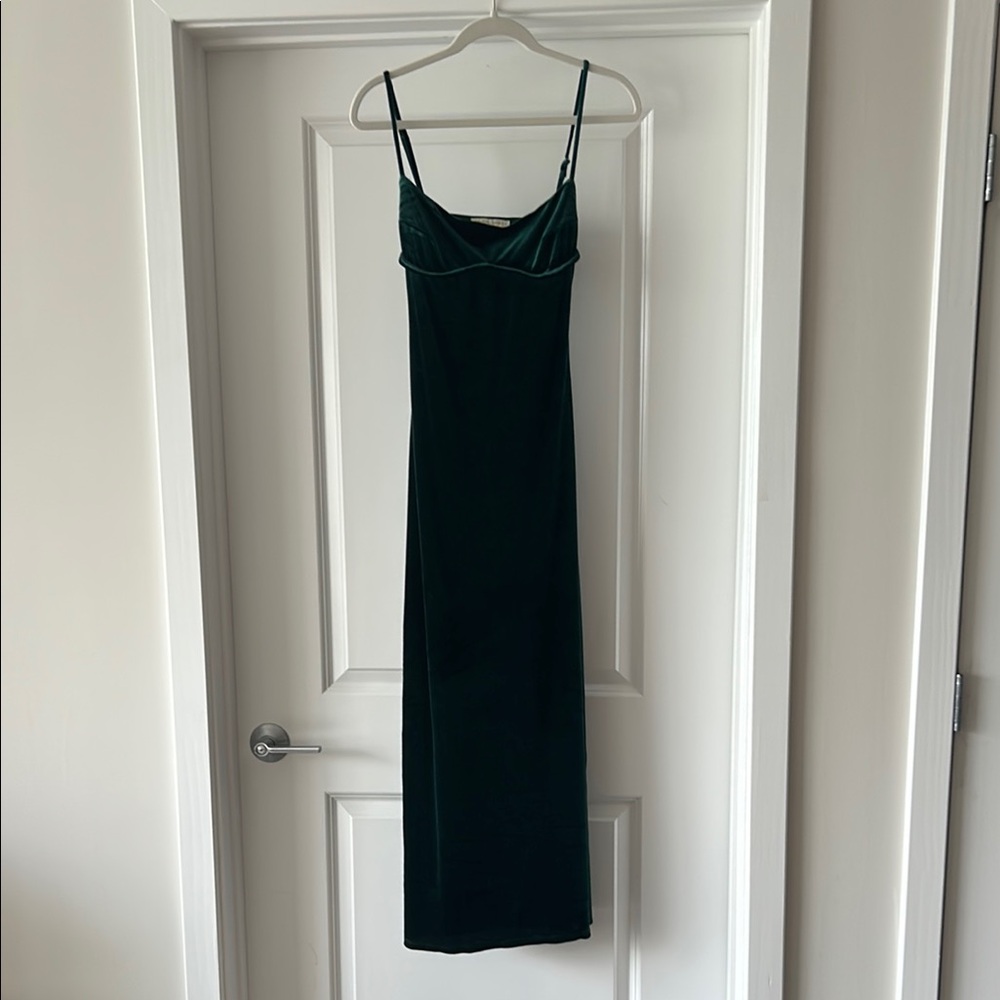 Elegant Green Velvet Dress